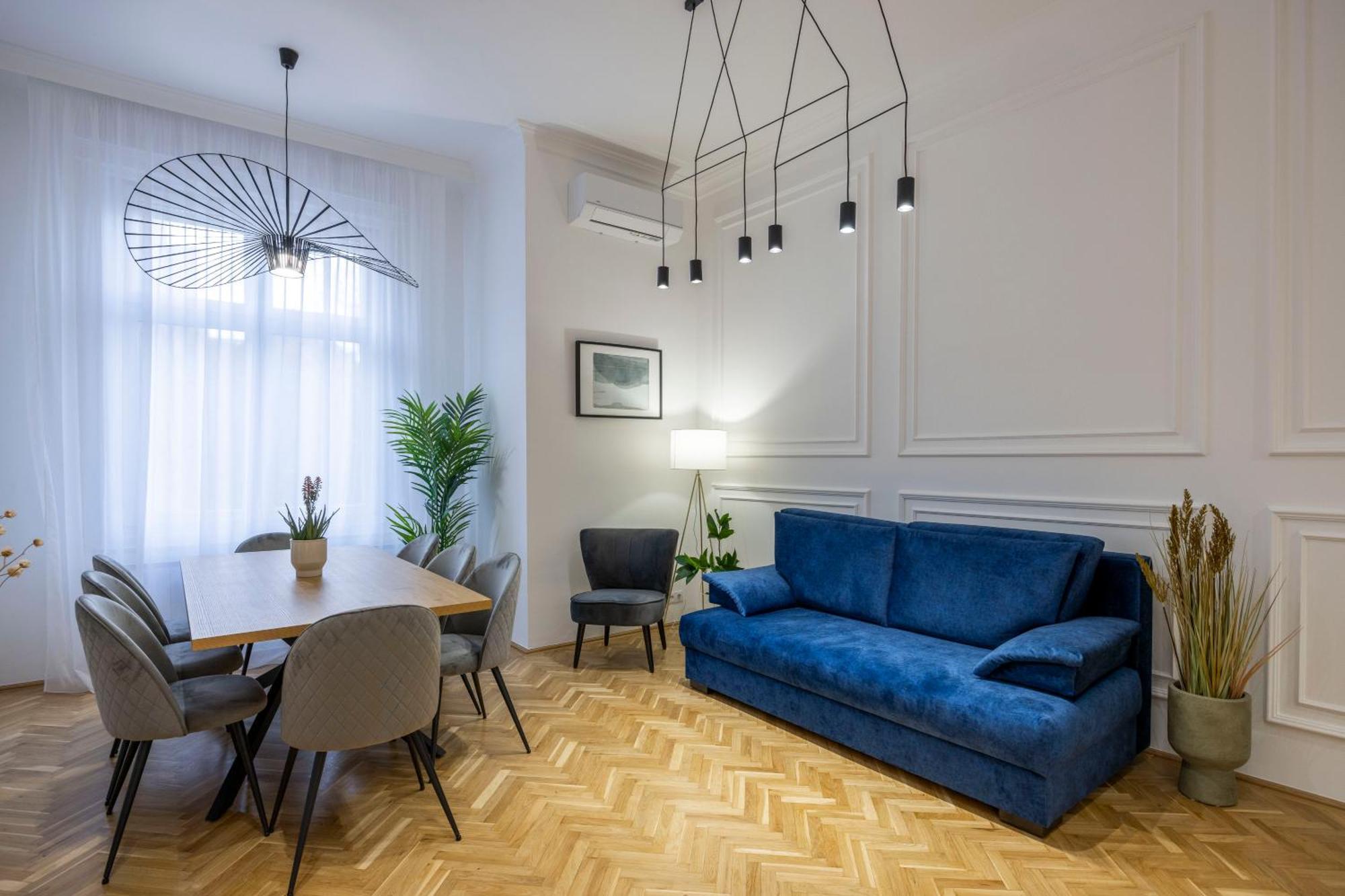 Luxurious Central 4Bedrm 3Bathrm Residence W/ Balcony Boedapest Buitenkant foto