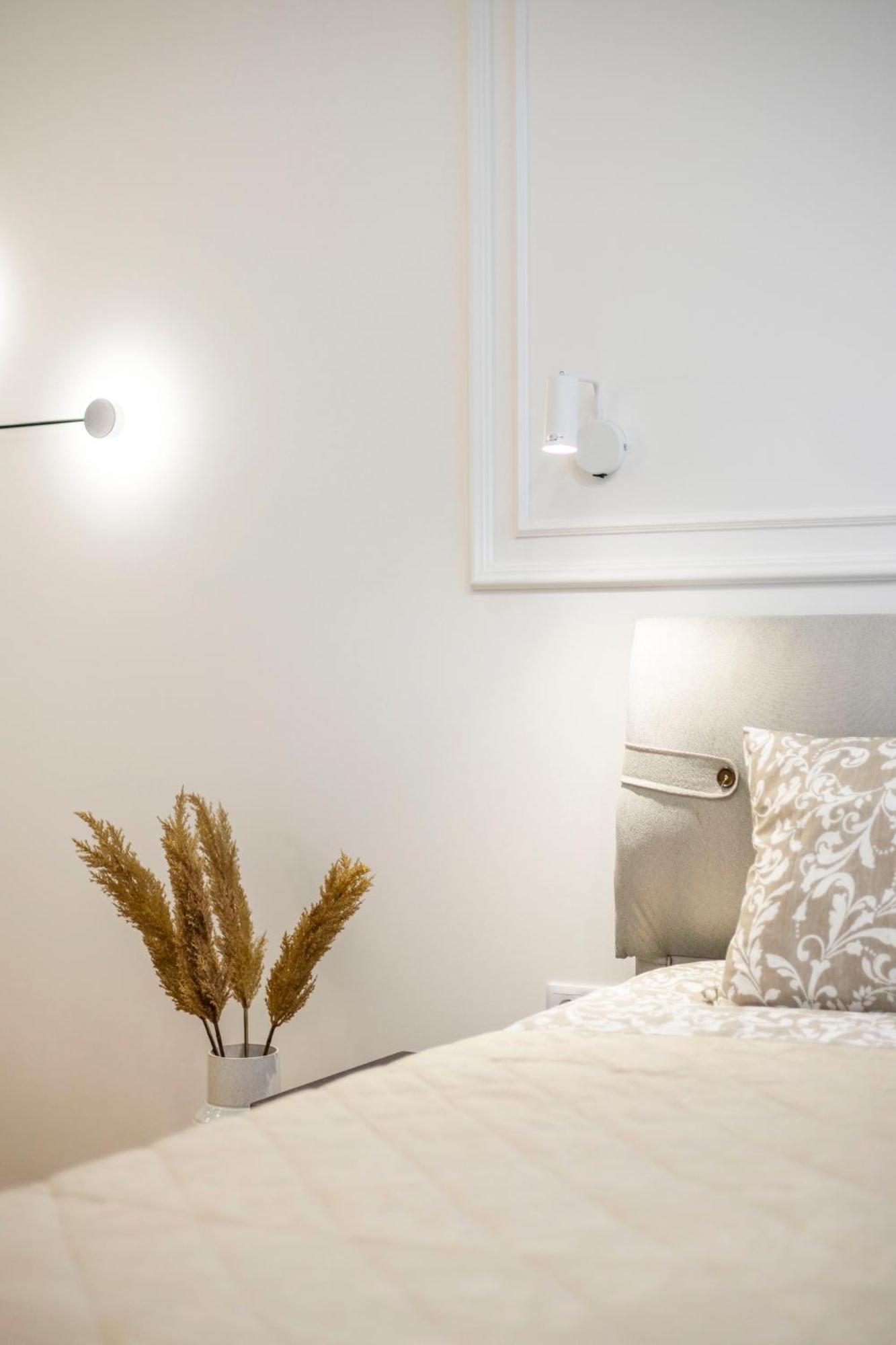Luxurious Central 4Bedrm 3Bathrm Residence W/ Balcony Boedapest Buitenkant foto